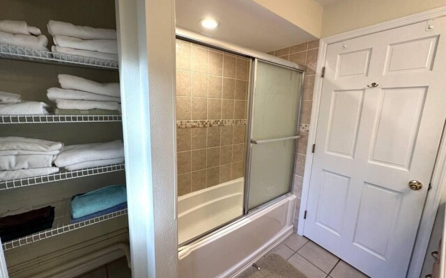 Immaculate Villa in Kissimmee South Facing Pool