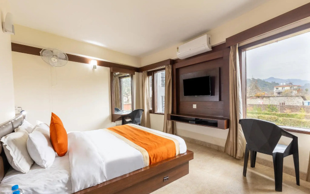 The Palm Hotel
