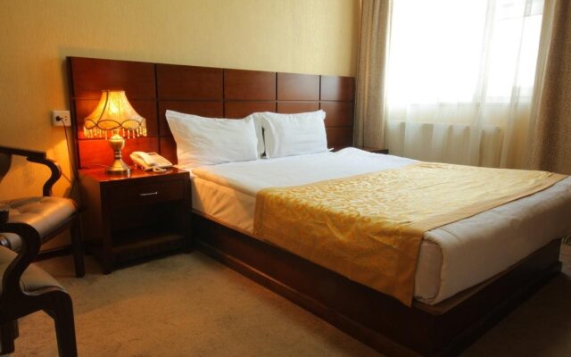 New World Hotel