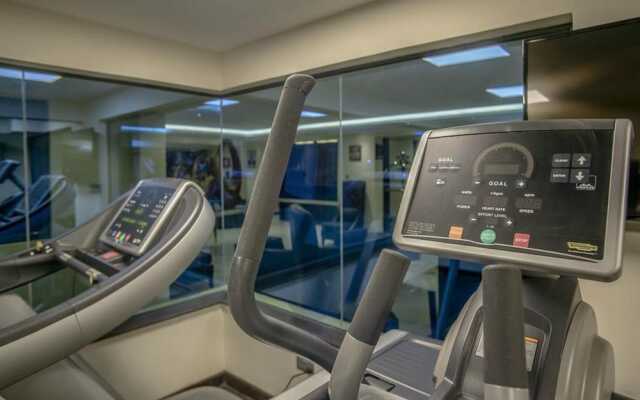 Enjoy the Fabulous Amenities Offerd at The Lanmark Suites