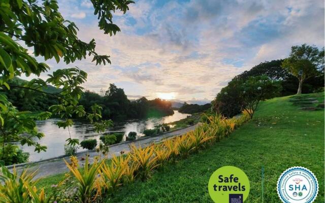 Aekpailin River Kwai Resort