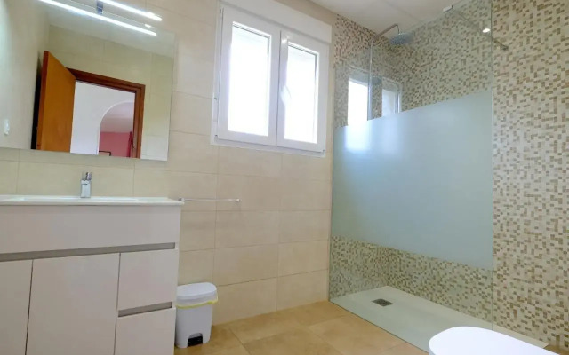 Holiday Home Melina - MPL386