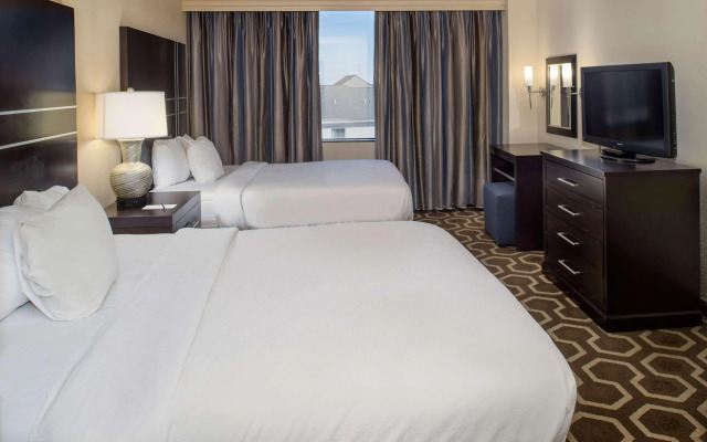 Embassy Suites by Hilton St. Louis Airport