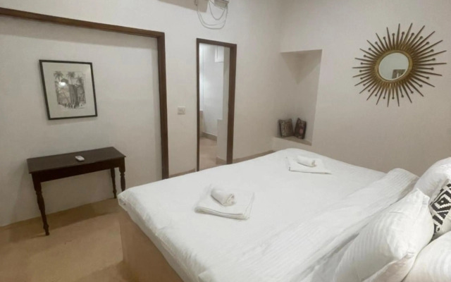 VILLA M,Solitude-1, 3bhk, nrbeach, wifi, pool, Candolim, Goa-by Moh Hospitality