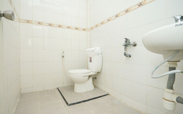 Female Guest House by OYO Rooms