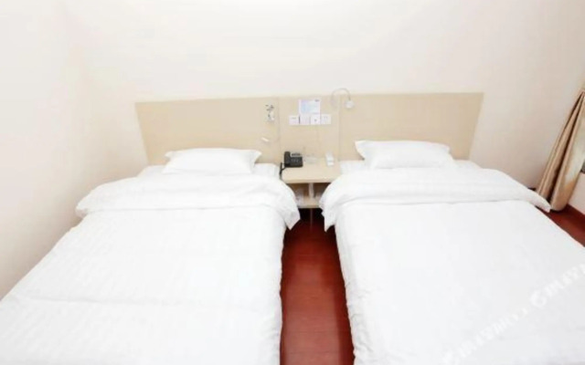 100 Inn Liangpin Hotel (Nanjing Jiangning Higher Education Mega Center Transportation College Subway Station)