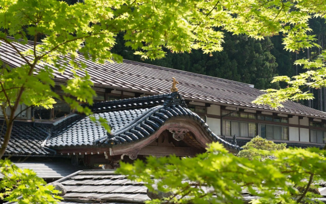 Okuhida Yakushi No Yu Honjin