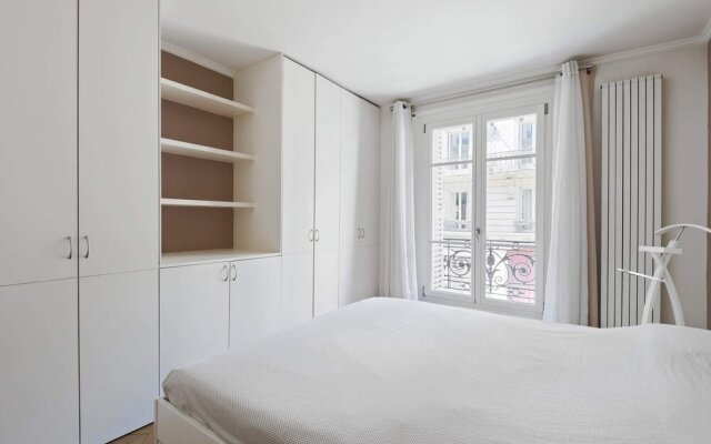 Family Apartment in the Heart of Paris