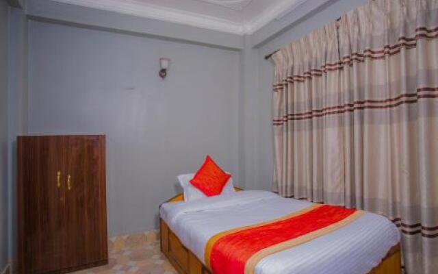 OYO 251 Siddhi Binayak Guest House