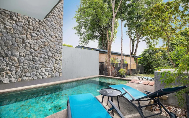 Avant-Garde 4BR Pool Villa Otero Kamala
