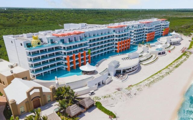 Nickelodeon Hotels & Resorts All Inclusive Riviera Maya