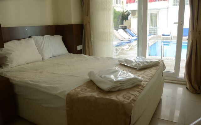 Honor A Pansiyon Side