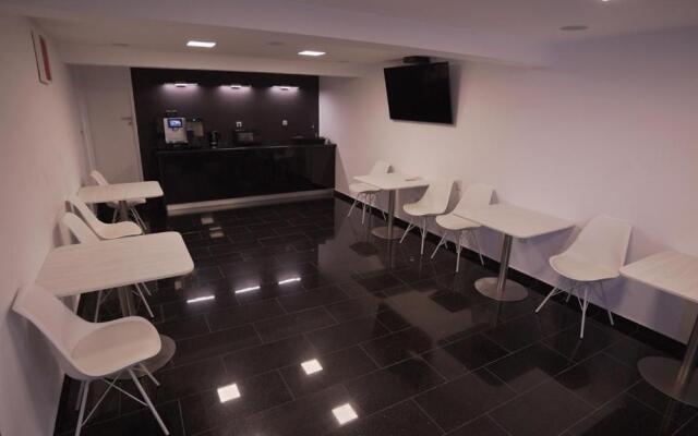 Vivo House