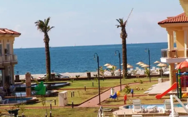 Sunset Beach Villa B