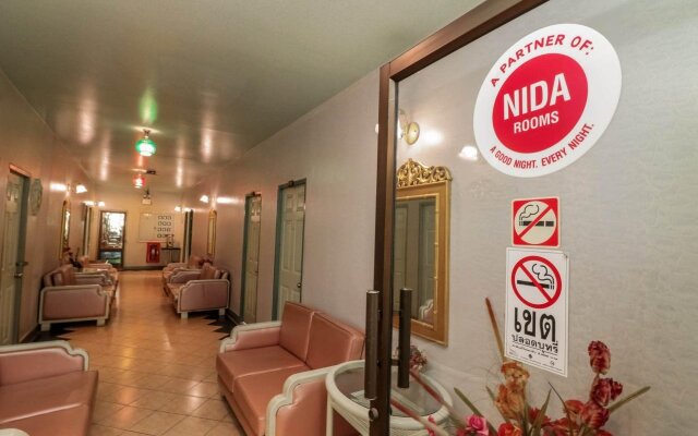 Nida Rooms RamIndra 593 Plaza