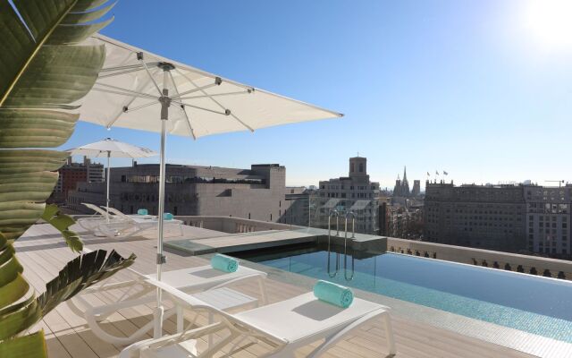 45 Times Barcelona Hotel