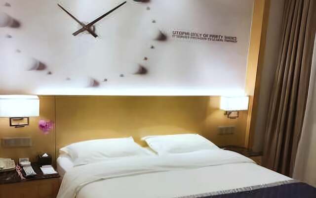 Huaya Hotel