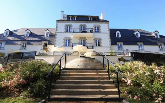 Domaine de Pont Aven Art Gallery Resort