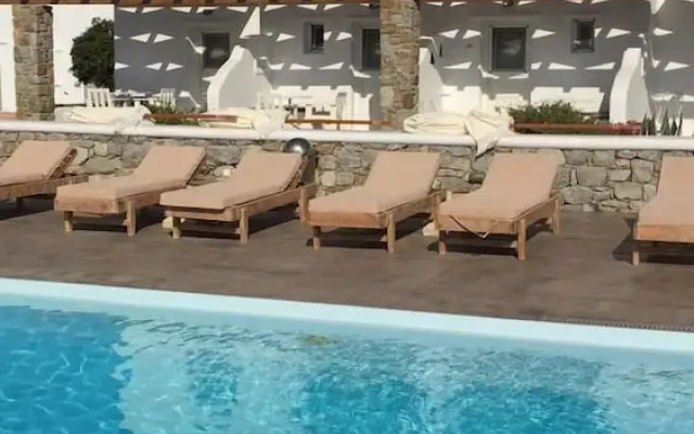 Casa Nostra Rooms & Studios