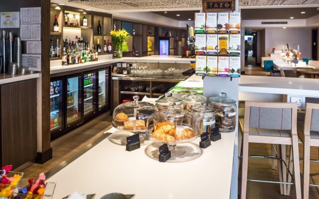 Holiday Inn London Camden Lock by IHG