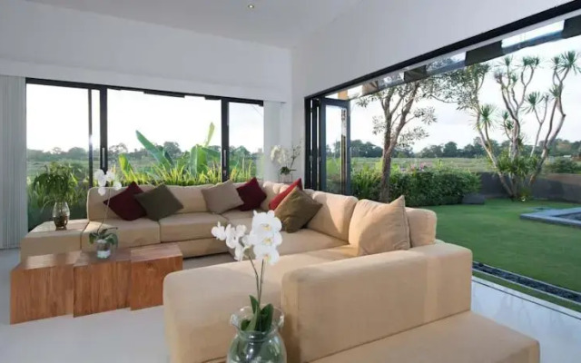 Shreya Villa