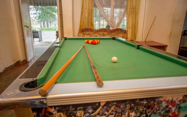 Sabinyo Guest House