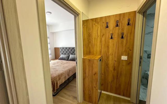 I&I 3 Bedrooms Apartment