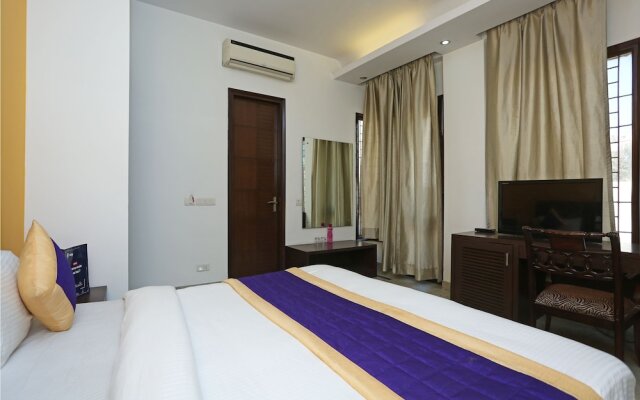 Corple Hotel and Stays