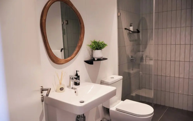 EIGHTY2 ON M - Fluent Serviced Apartments