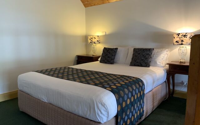 Bushman's Bar,Cafe & Accommodation