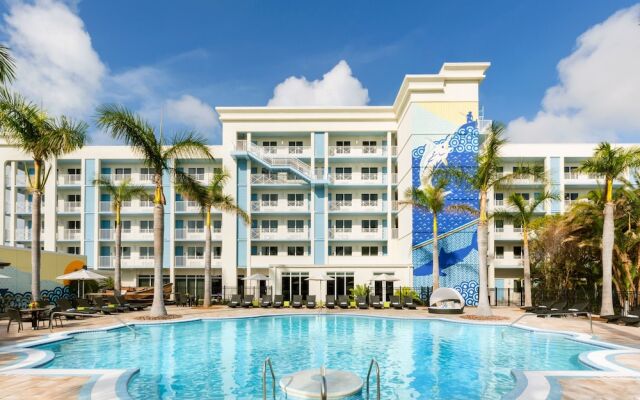 Blue Flamingo Resort Key West