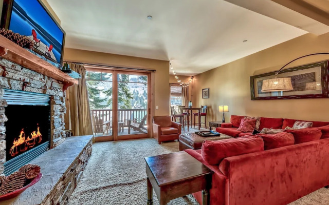 Luxury Three Bedroom Mountain Escape at Kirkwood Townhouse by RedAwning - фото 2