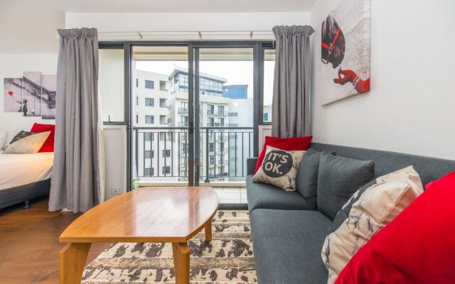 JHT - Studio, Carpark, Next to University, Skytower view