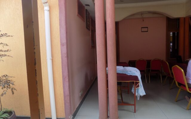Kaanos Hope Complex Inn