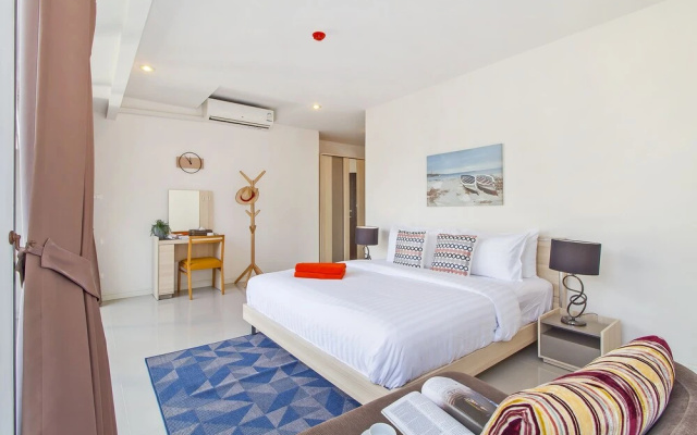 Chic Residence by Fullrooms