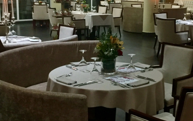 Pefaco Hotel Maya Maya