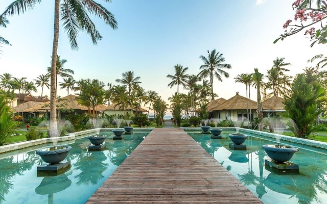 Tjendana Candidasa Beach & Resort – Pool – Candi Dasa
