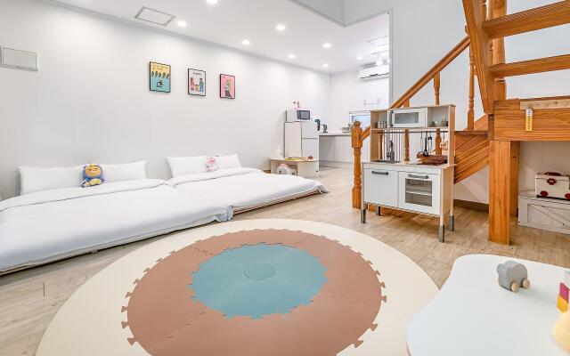 Gapyeong Bom Kids Gajok Spa Pension