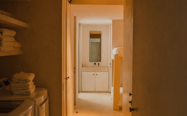 Eye Of Horus Tulum By Lockey