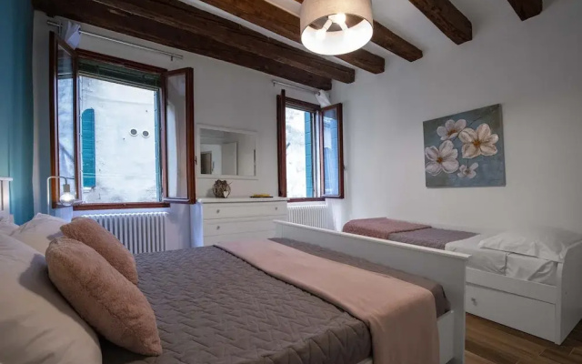 Suite 1241 by Wonderful Italy