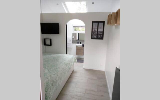 Superbe studio 15 m²,proche Disney, Asterix, CDG