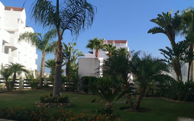 Urb. Valle Romano Capitolio 11B-C