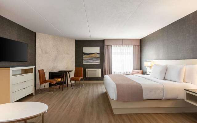 Days Inn by Wyndham Toronto West Mississauga