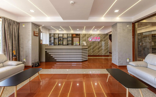 Lira Pacific Aparthotel