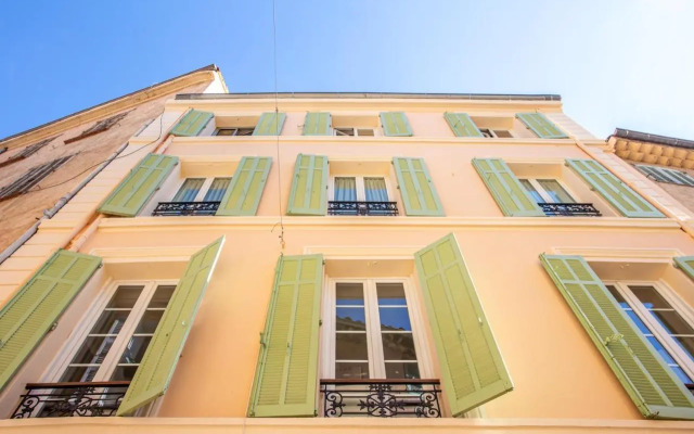 Style in Cannes-Beautiful Apt-5 mins stroll to Festival-Beach-Port