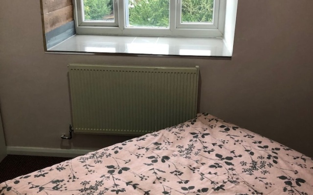 Retro and Quirky 3 Bedroom Apartment