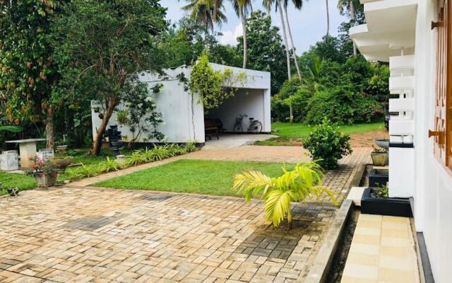Cinnamon Estate Villa