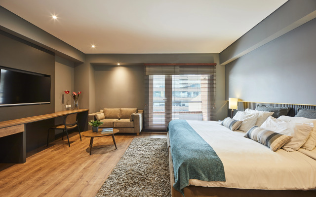 Nico ApartaSuites
