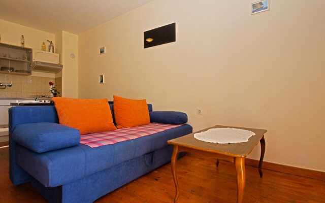 Apartments Antica 1371