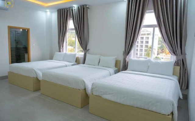 Nguyen Nhan Hotel